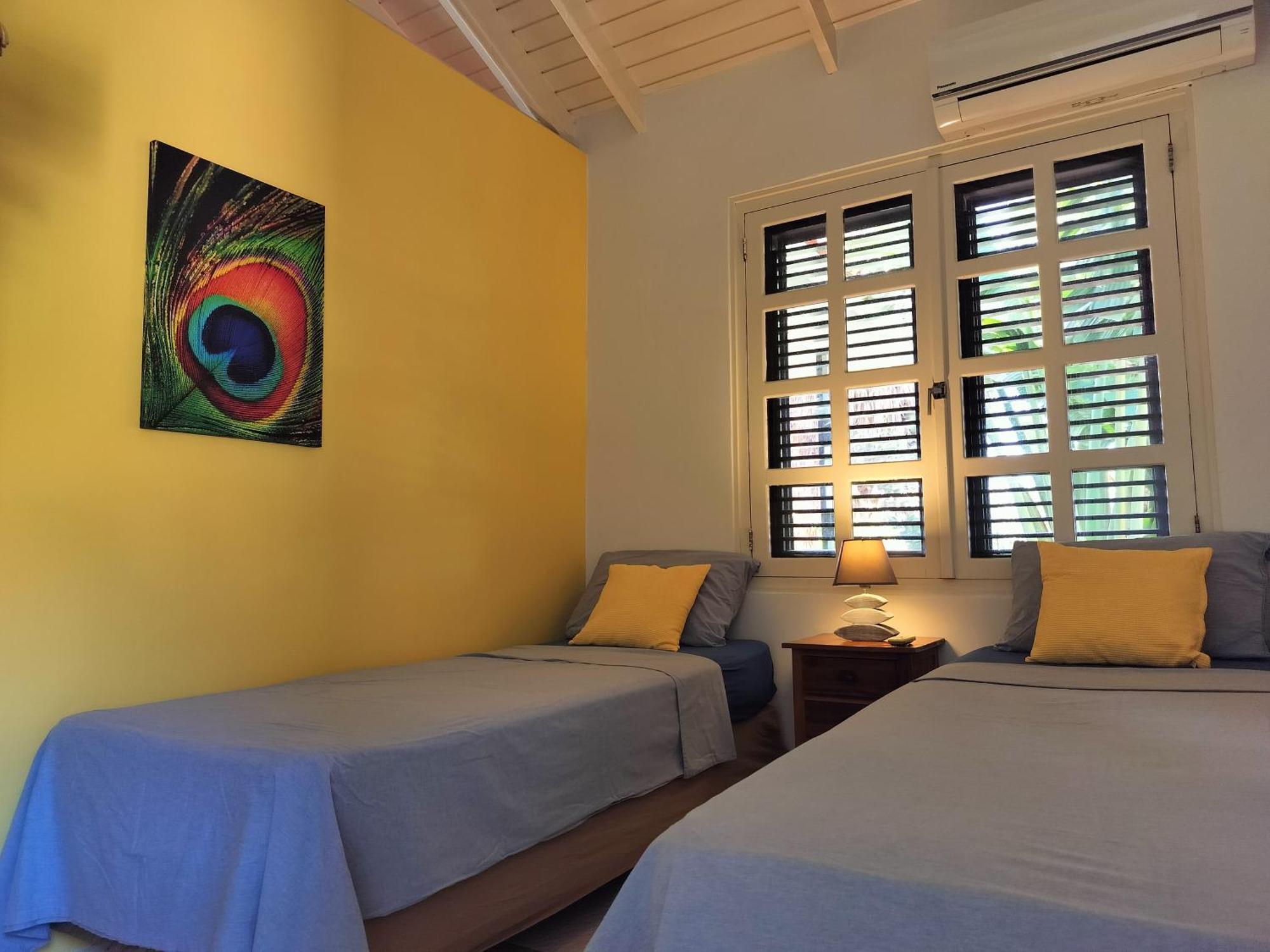 Blue Bay Beach Villa At Pool And Golfcourse Exterior foto