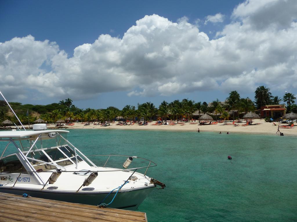 Blue Bay Beach Villa At Pool And Golfcourse Exterior foto